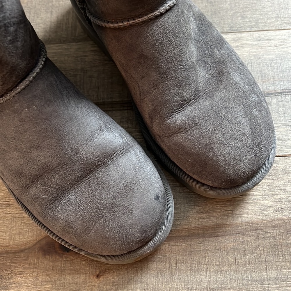 Gray Bailey Bow Ugg Boots - image 5